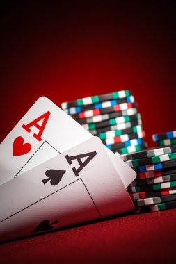 Lucky Twins slot game on agenplay88 mobile app displaying five reels and paytable